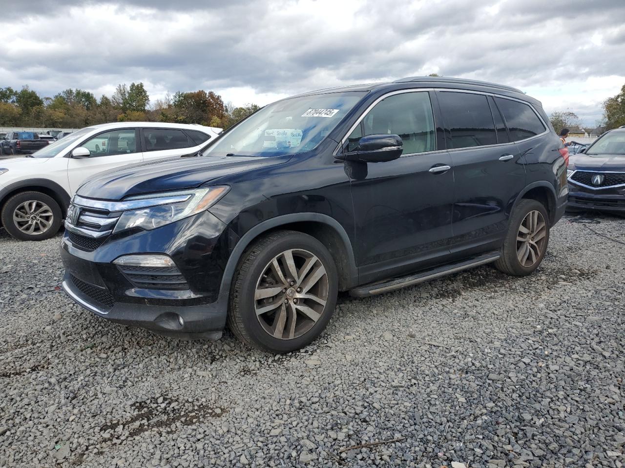 Lot #3286710288 2016 HONDA PILOT ELIT