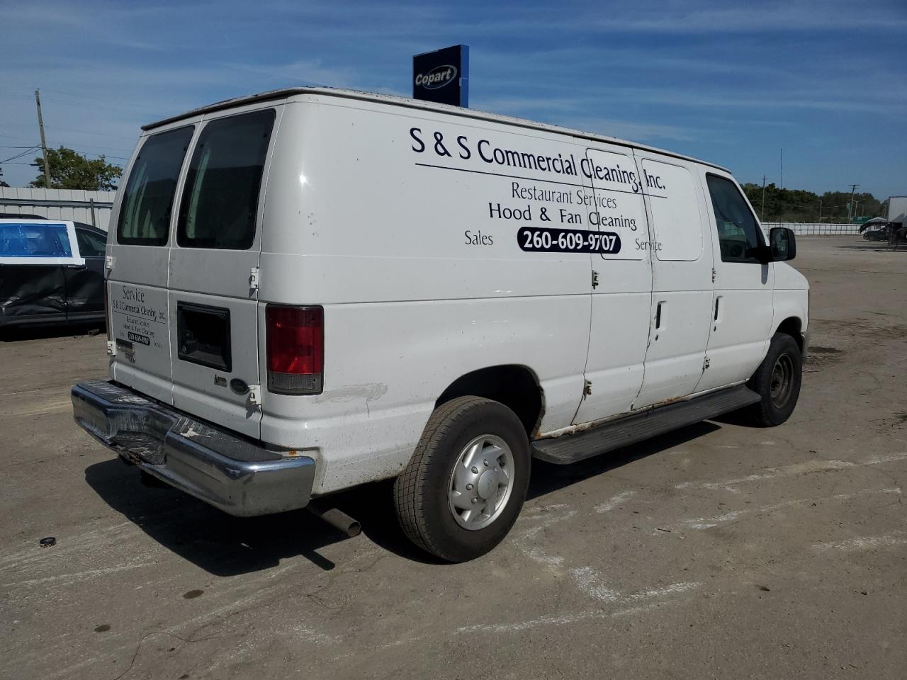 FORD ECONOLINE E250 VAN