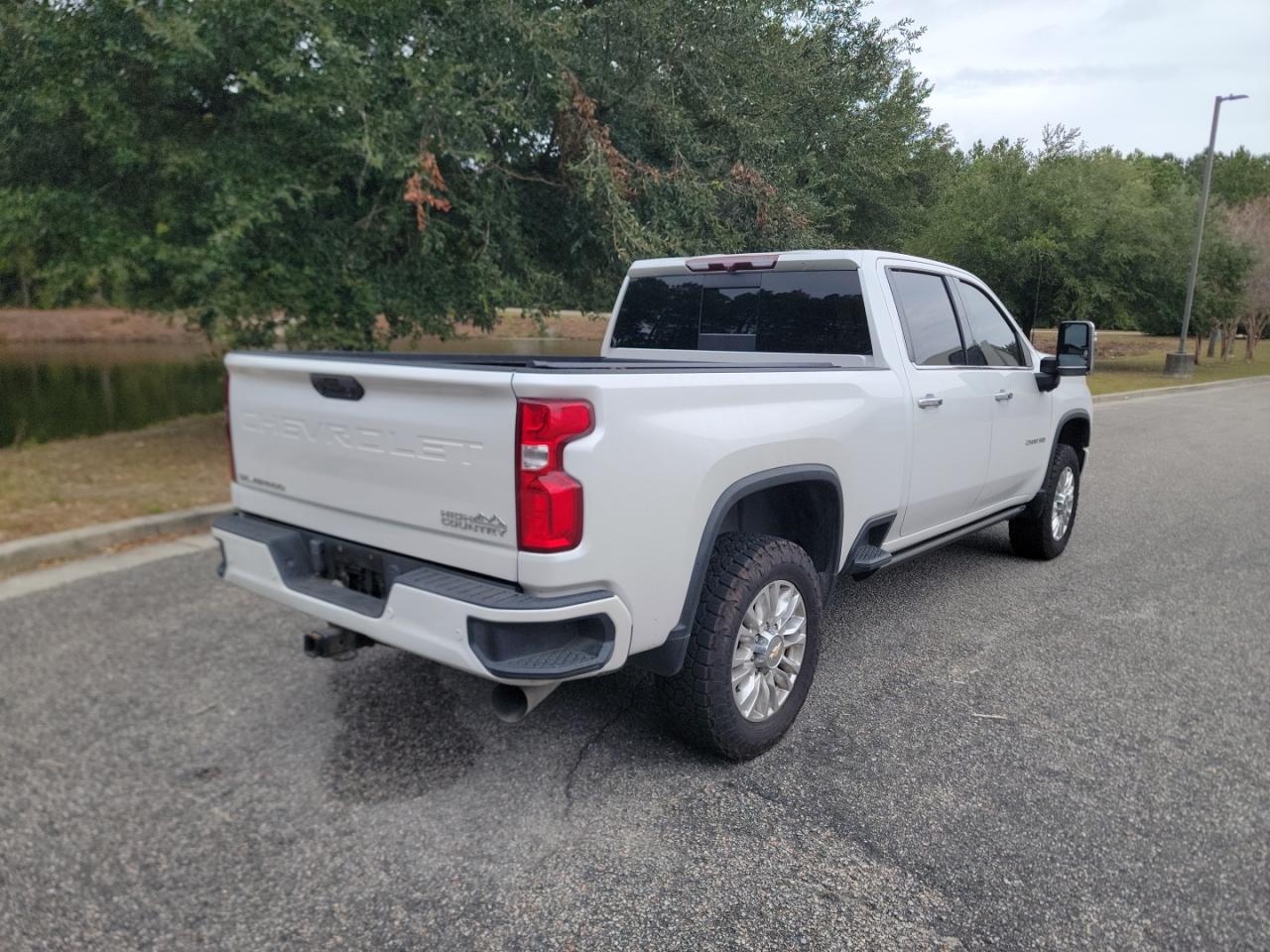 CHEVROLET SILVERADO K2500 HIGH COUNTRY