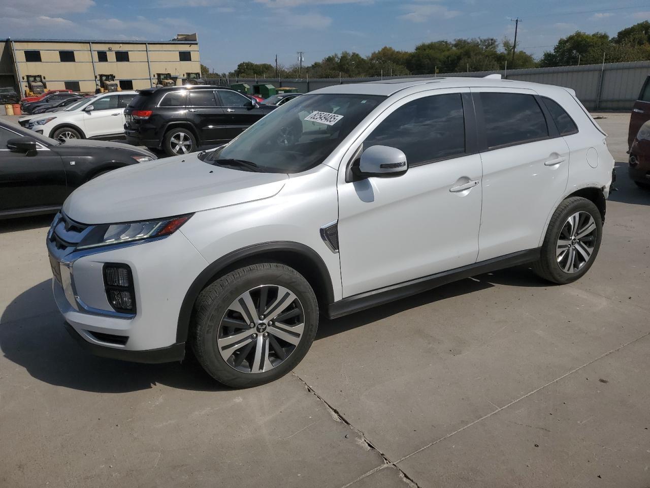 MITSUBISHI OUTLANDER S/SE