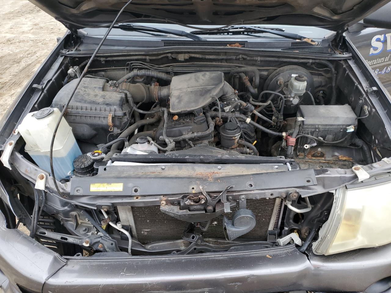 TOYOTA TACOMA ACCESS CAB