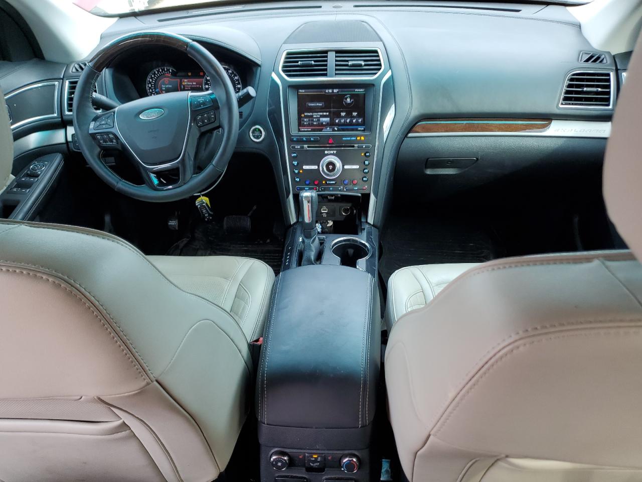 FORD EXPLORER PLATINUM