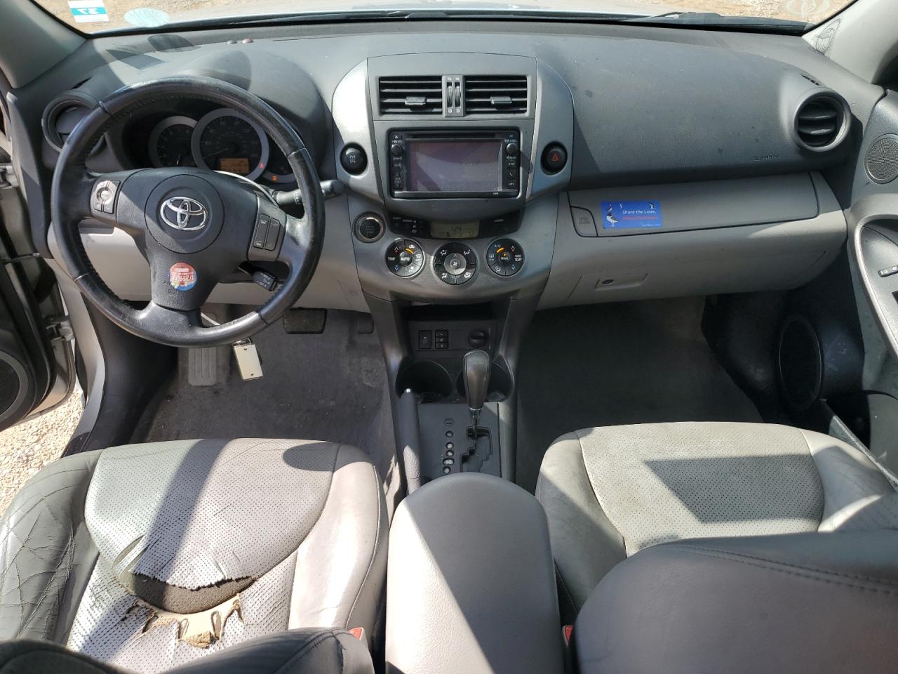 TOYOTA RAV4 LIMITED