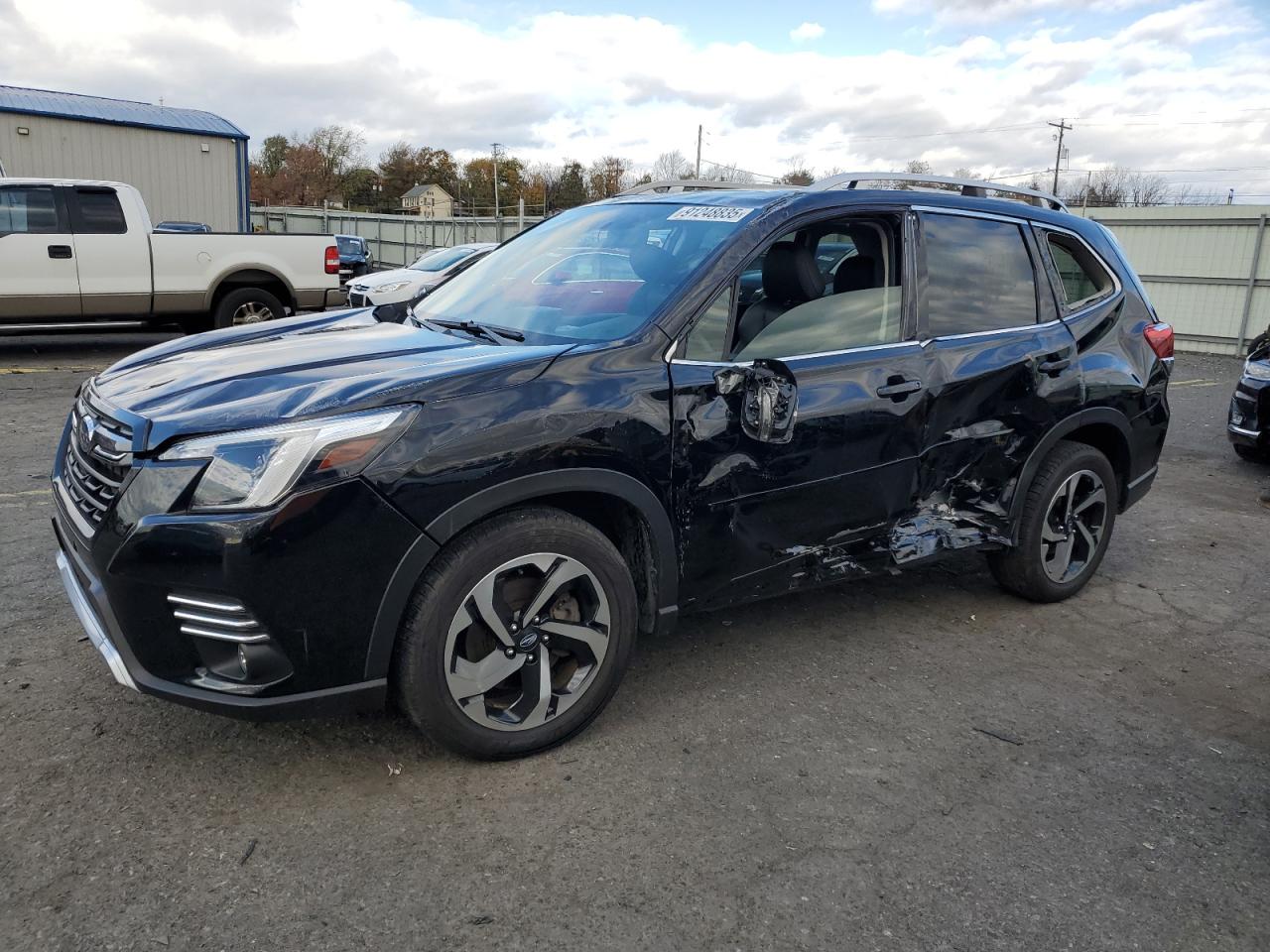 SUBARU FORESTER TOURING