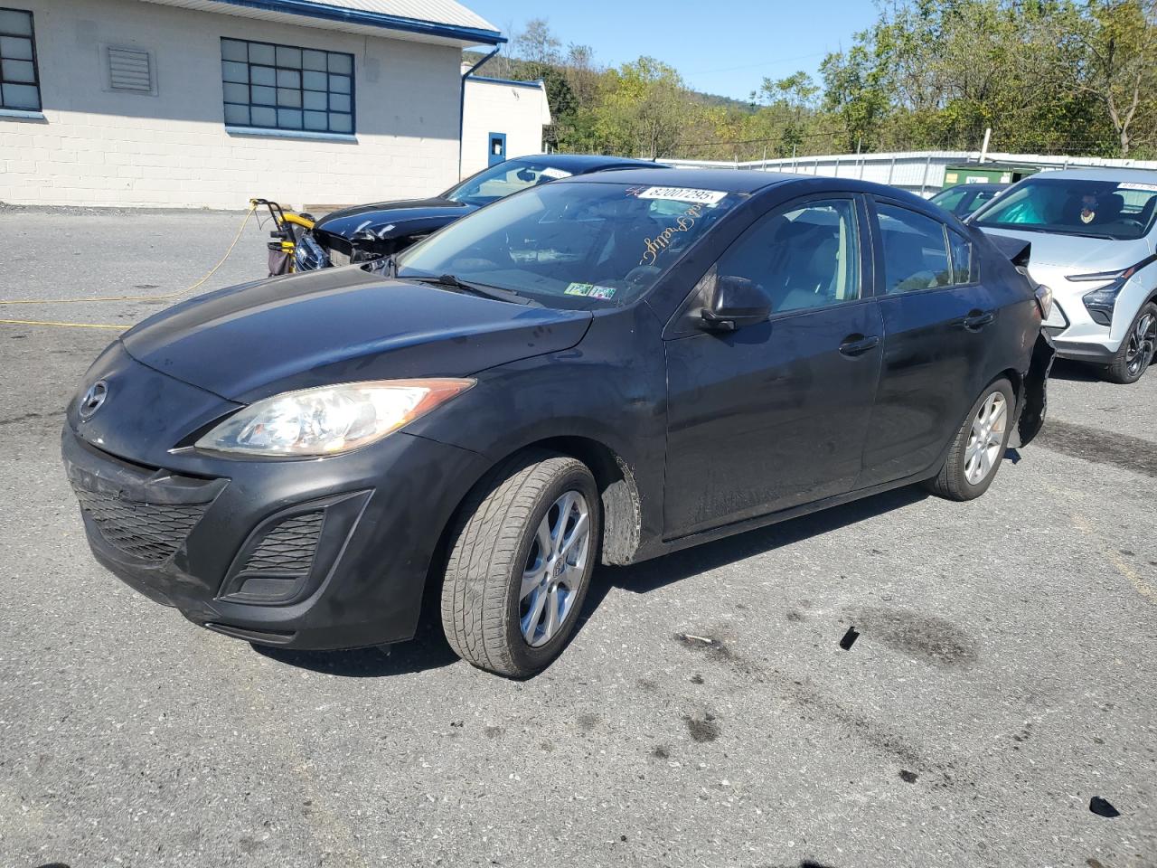 MAZDA 3 I