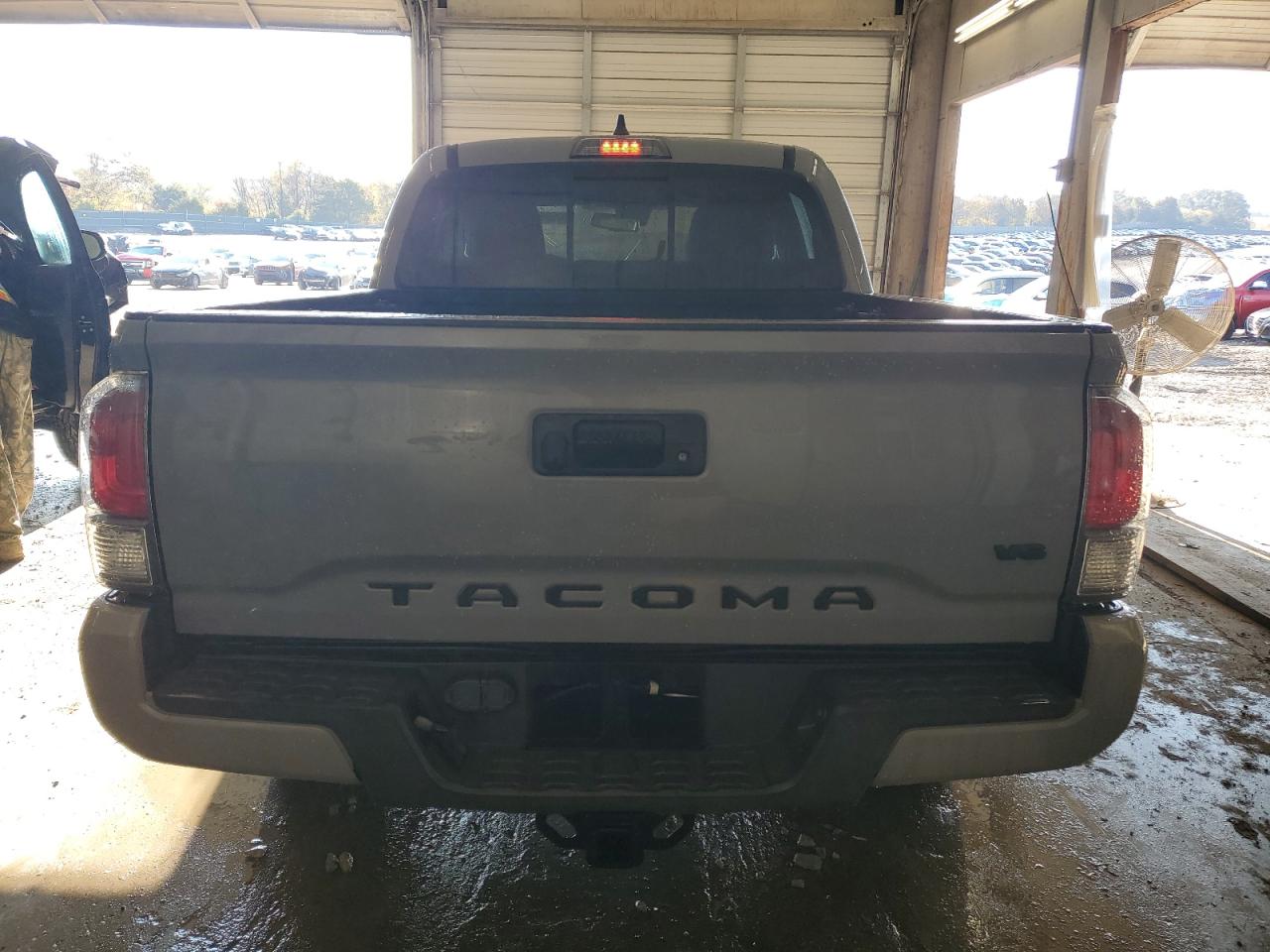 TOYOTA TACOMA DOUBLE CAB