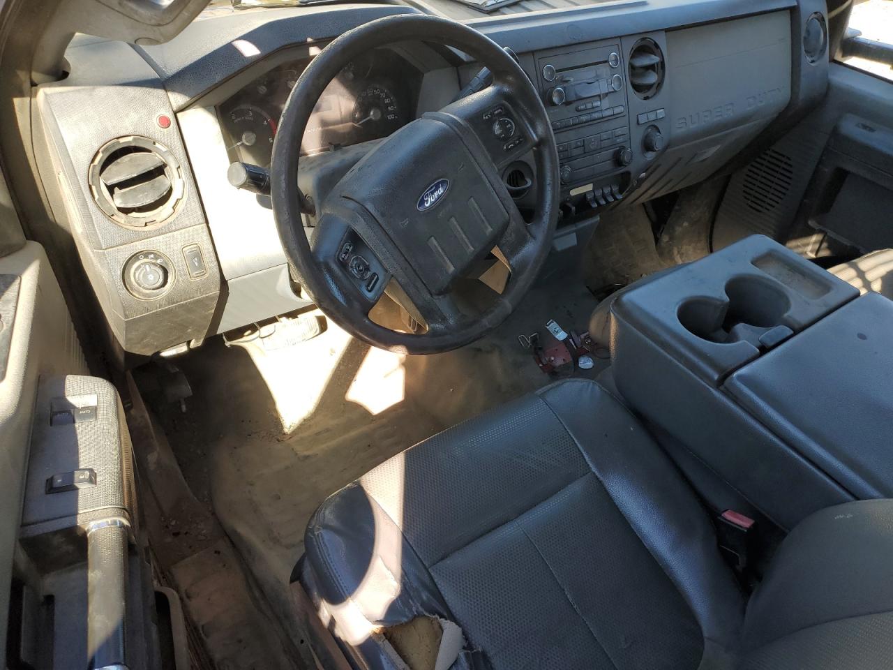 FORD F-550 SUPER DUTY