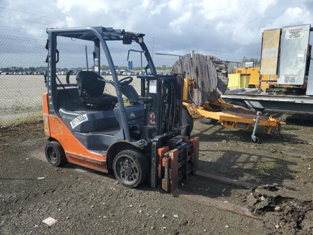 TOYT FORKLIFT