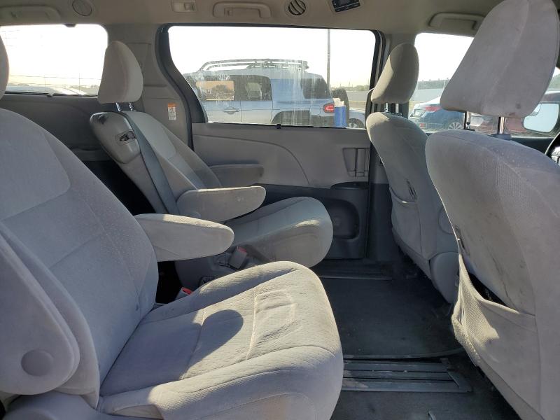 2015 TOYOTA SIENNA LE - 5TDKK3DC2FS544708