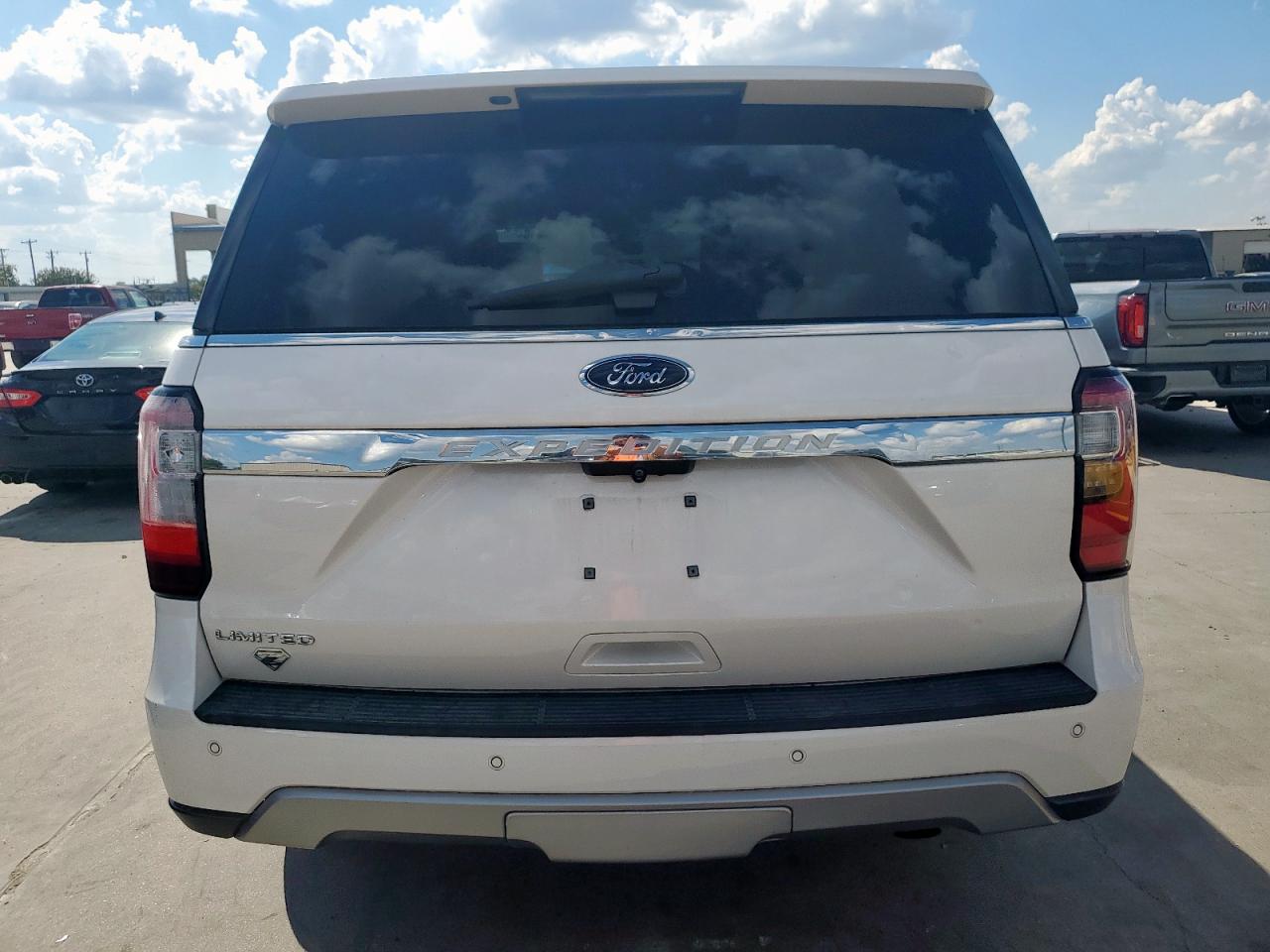 FORD EXPEDITION LIMITED