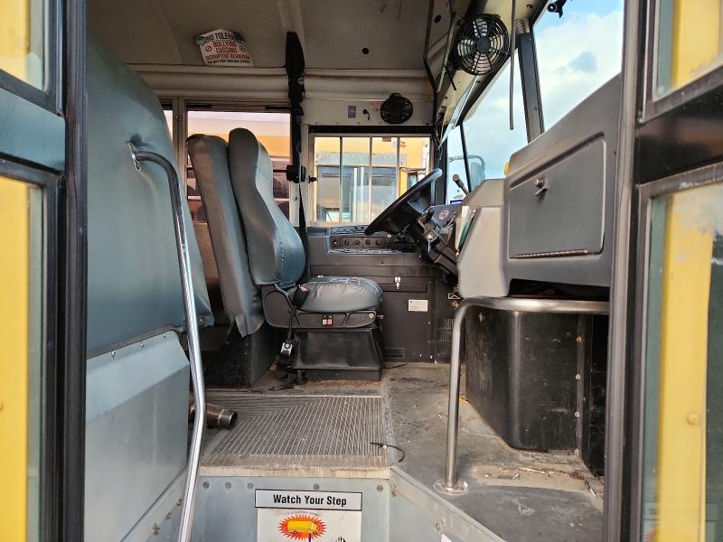 2012 BLUE BIRD SCHOOL BUS #3305292307