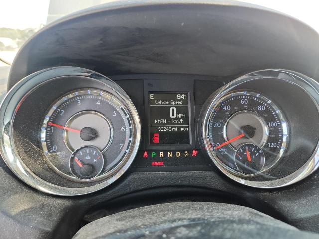 2016 CHRYSLER TOWN & COU - 2C4RC1CGXGR284525