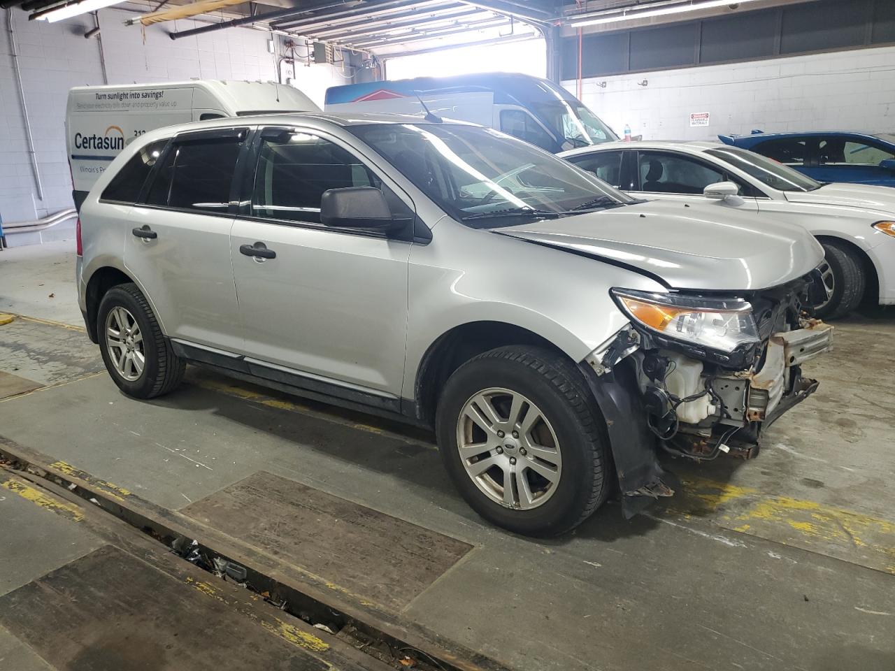 FORD EDGE SE