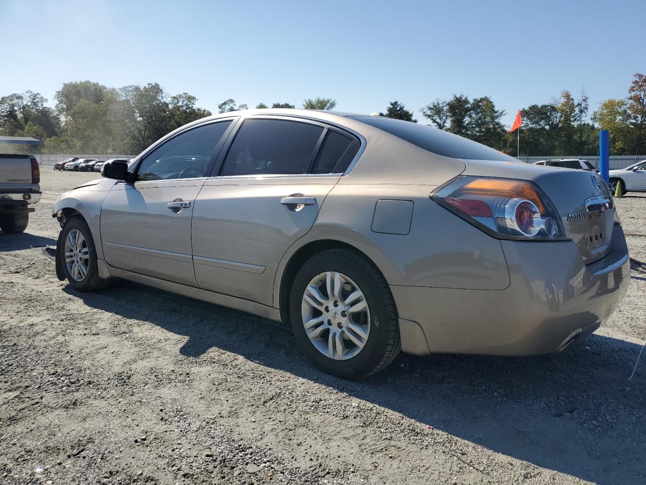 NISSAN ALTIMA BASE