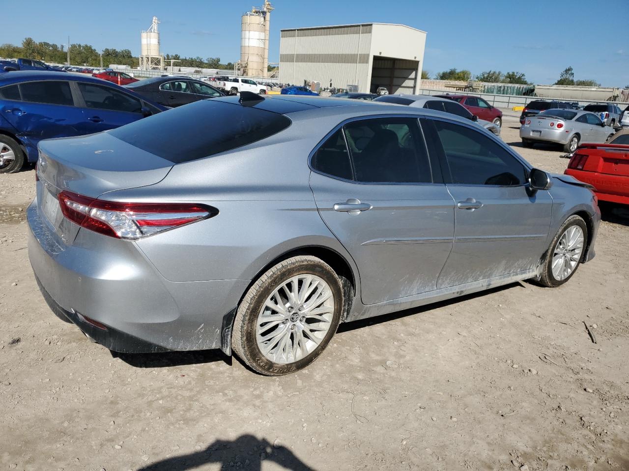 TOYOTA CAMRY XSE