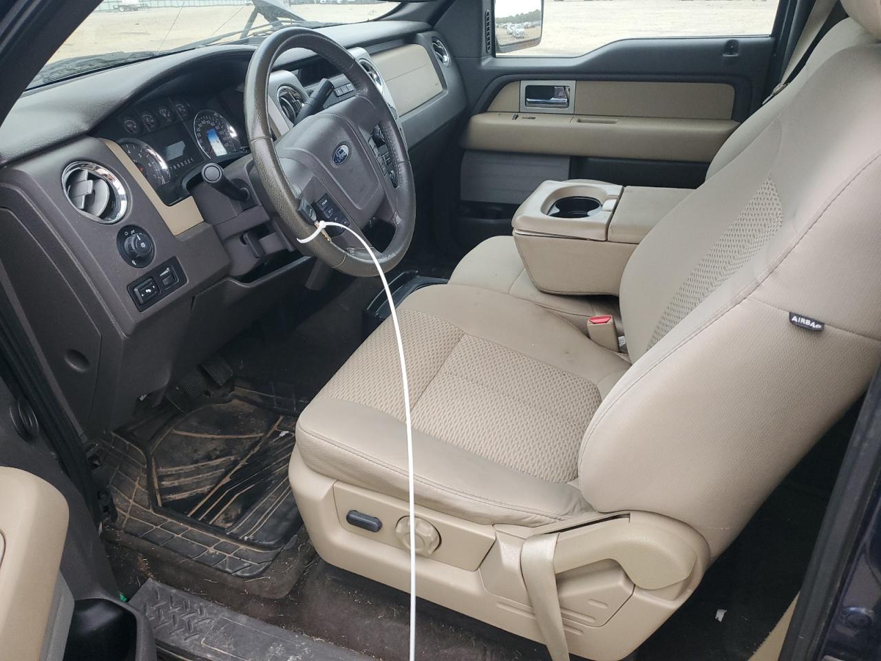 FORD F-150 SUPERCREW