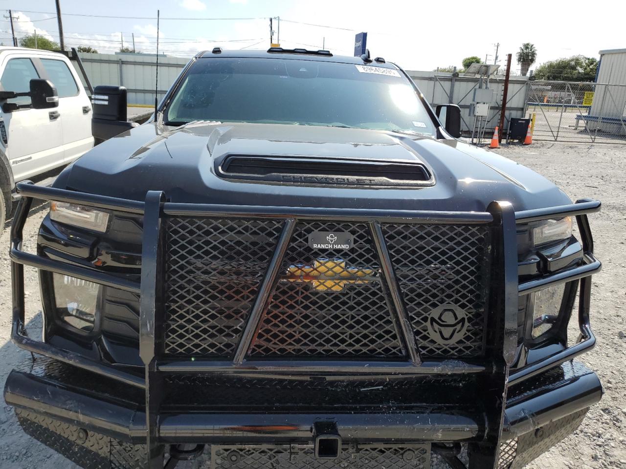 CHEVROLET SILVERADO K2500 CUSTOM