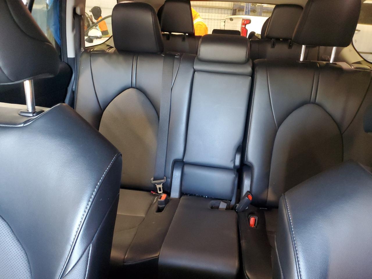 TOYOTA HIGHLANDER XLE