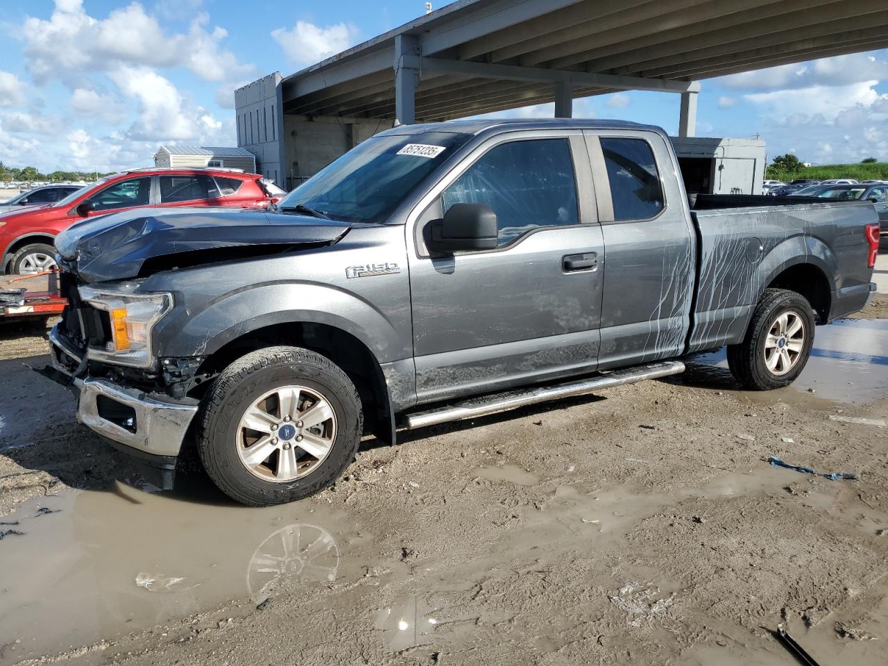 FORD F-150 SUPER CAB