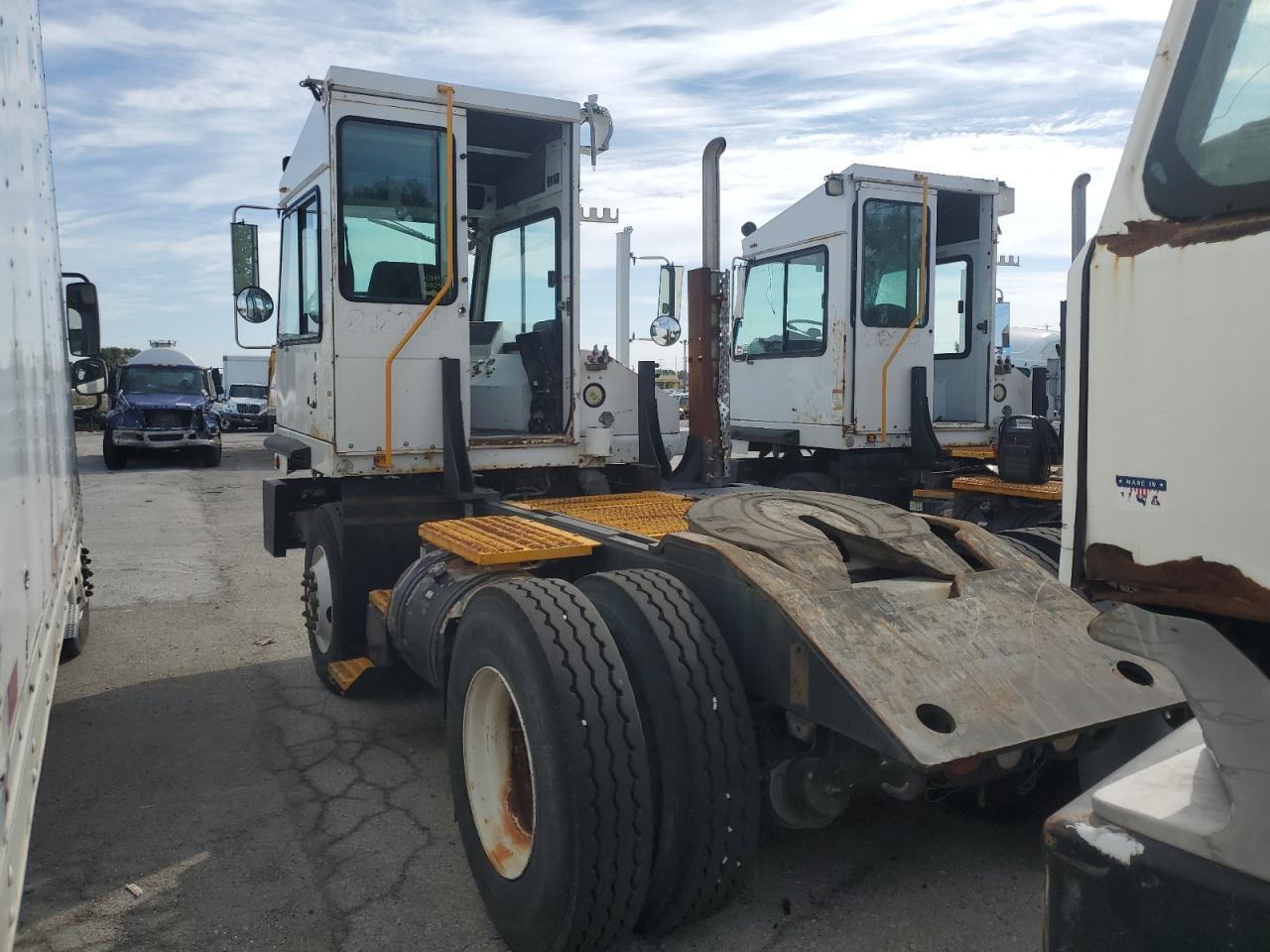 Lot #3263922116 2021 CAPT TJ5000