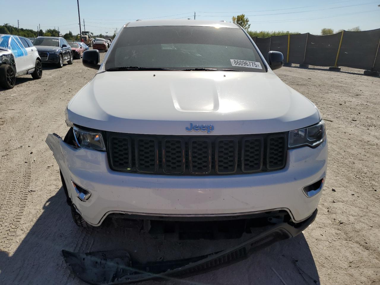 JEEP GRAND CHEROKEE LAREDO