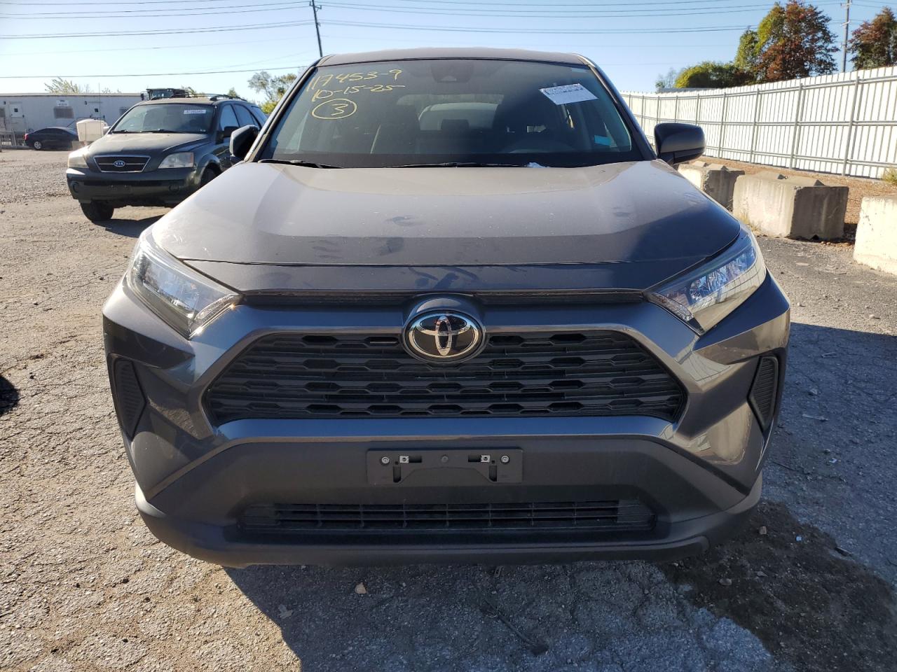 TOYOTA RAV4 LE