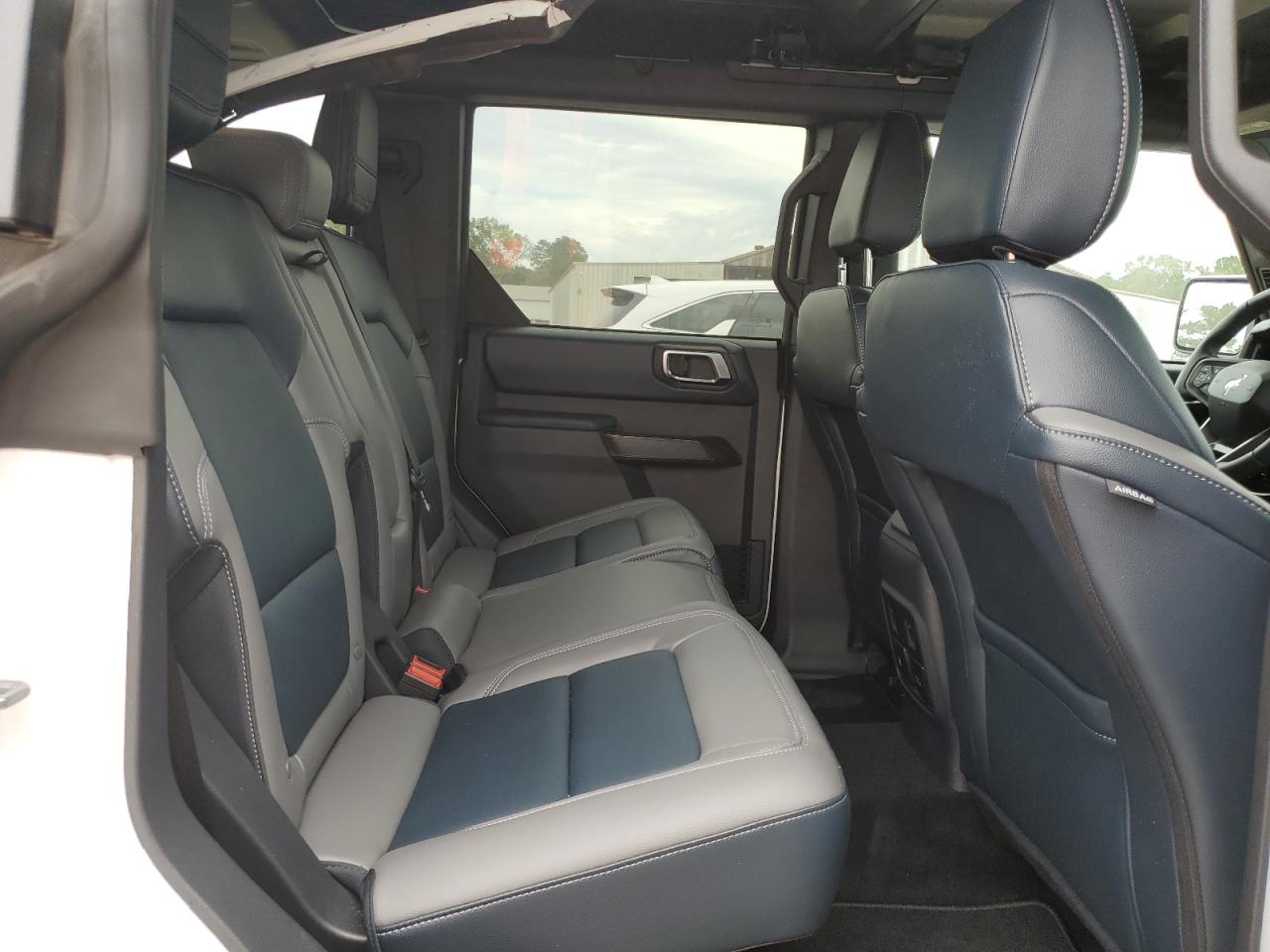 FORD BRONCO OUTER BANKS