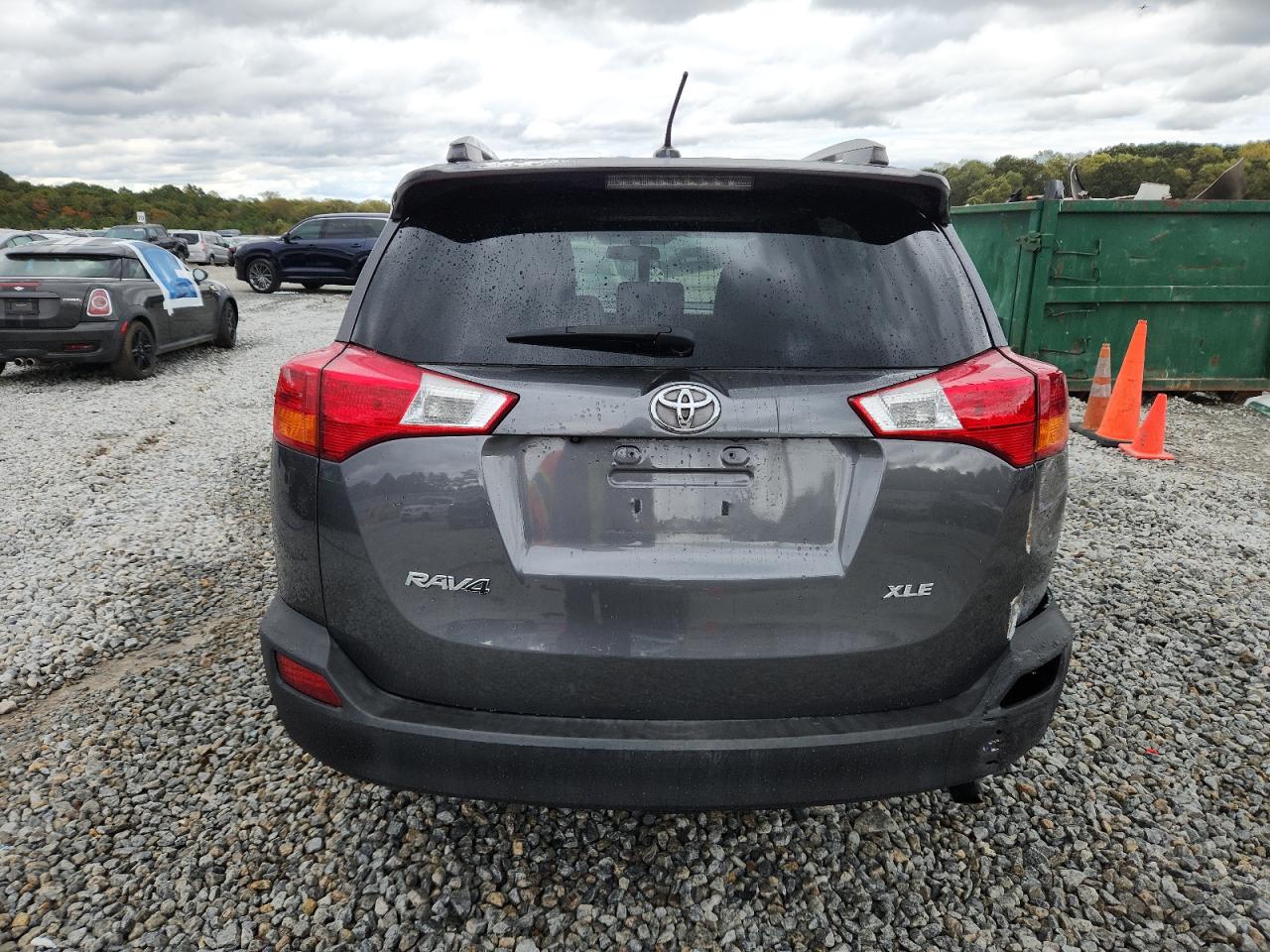 TOYOTA RAV4 XLE