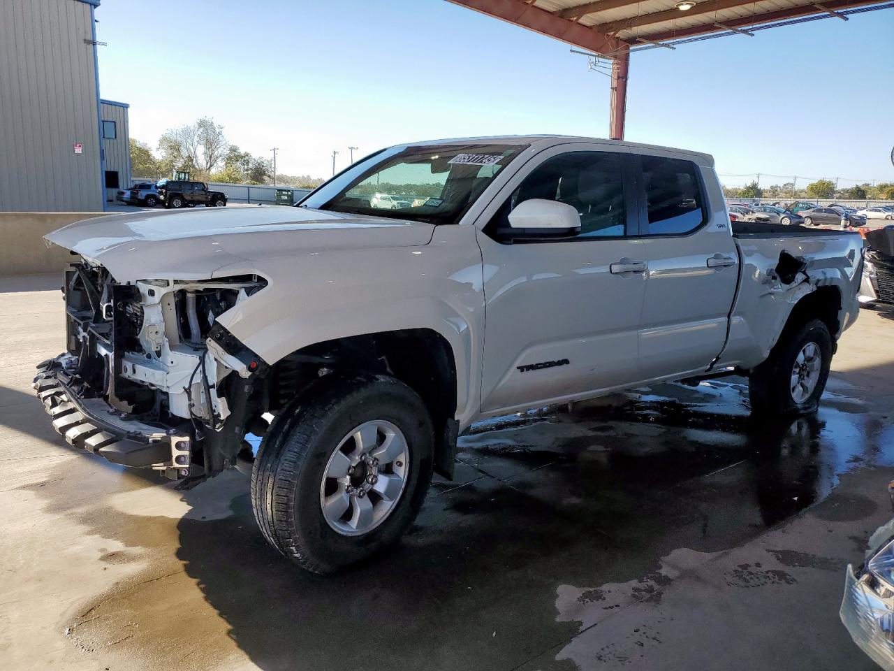 TOYOTA TACOMA DOUBLE CAB