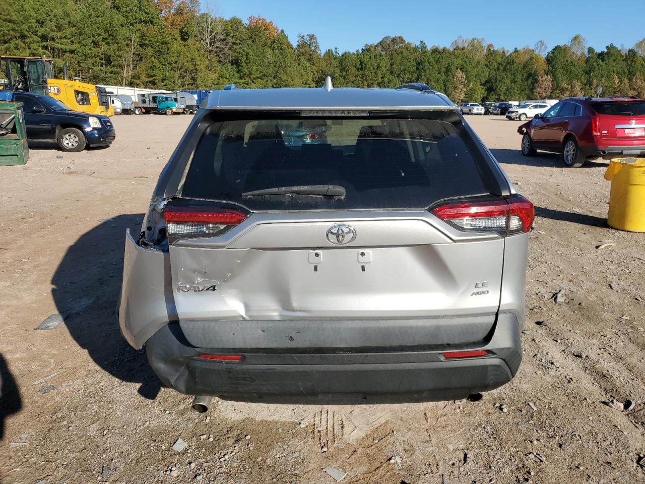TOYOTA RAV4 LE