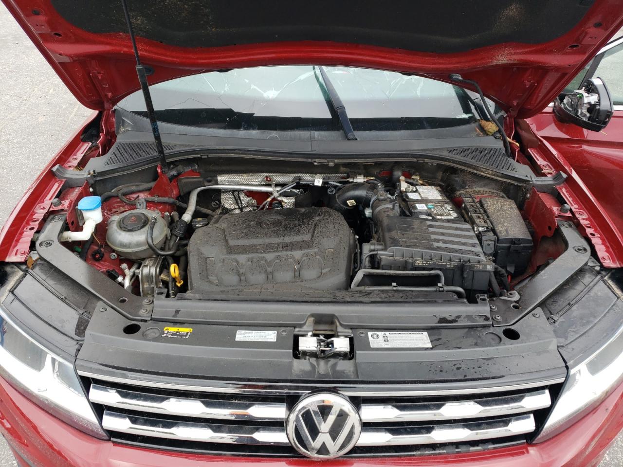 VOLKSWAGEN TIGUAN SE