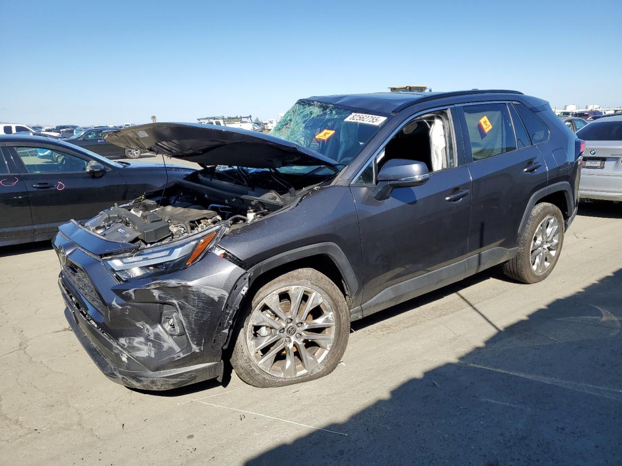 TOYOTA RAV4 XLE PREMIUM