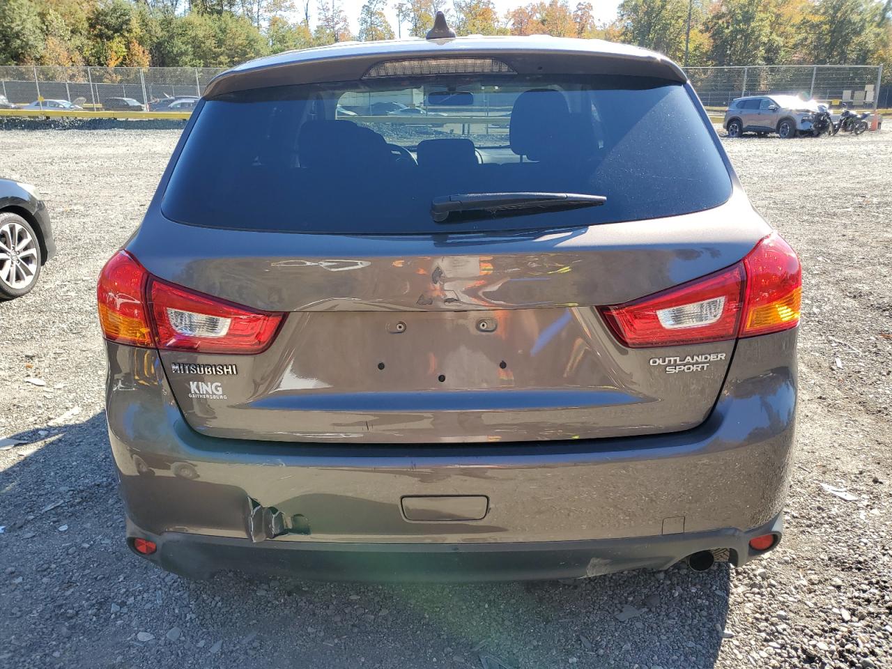 MITSUBISHI OUTLANDER ES