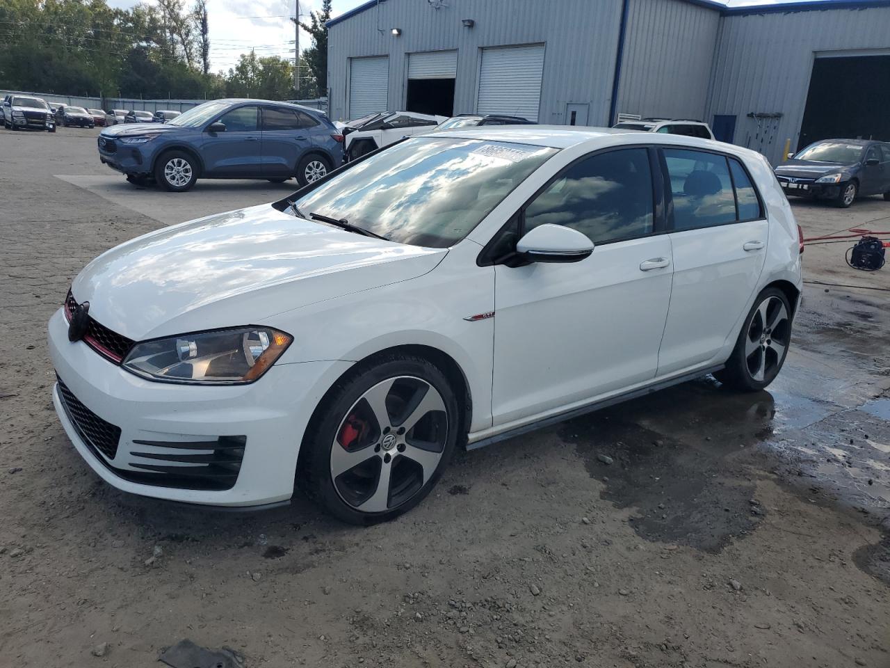 VOLKSWAGEN GOLF GTI S/SE