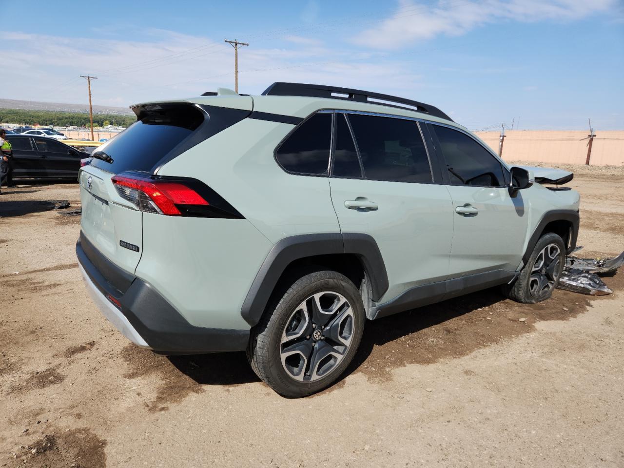 TOYOTA RAV4 ADVENTURE