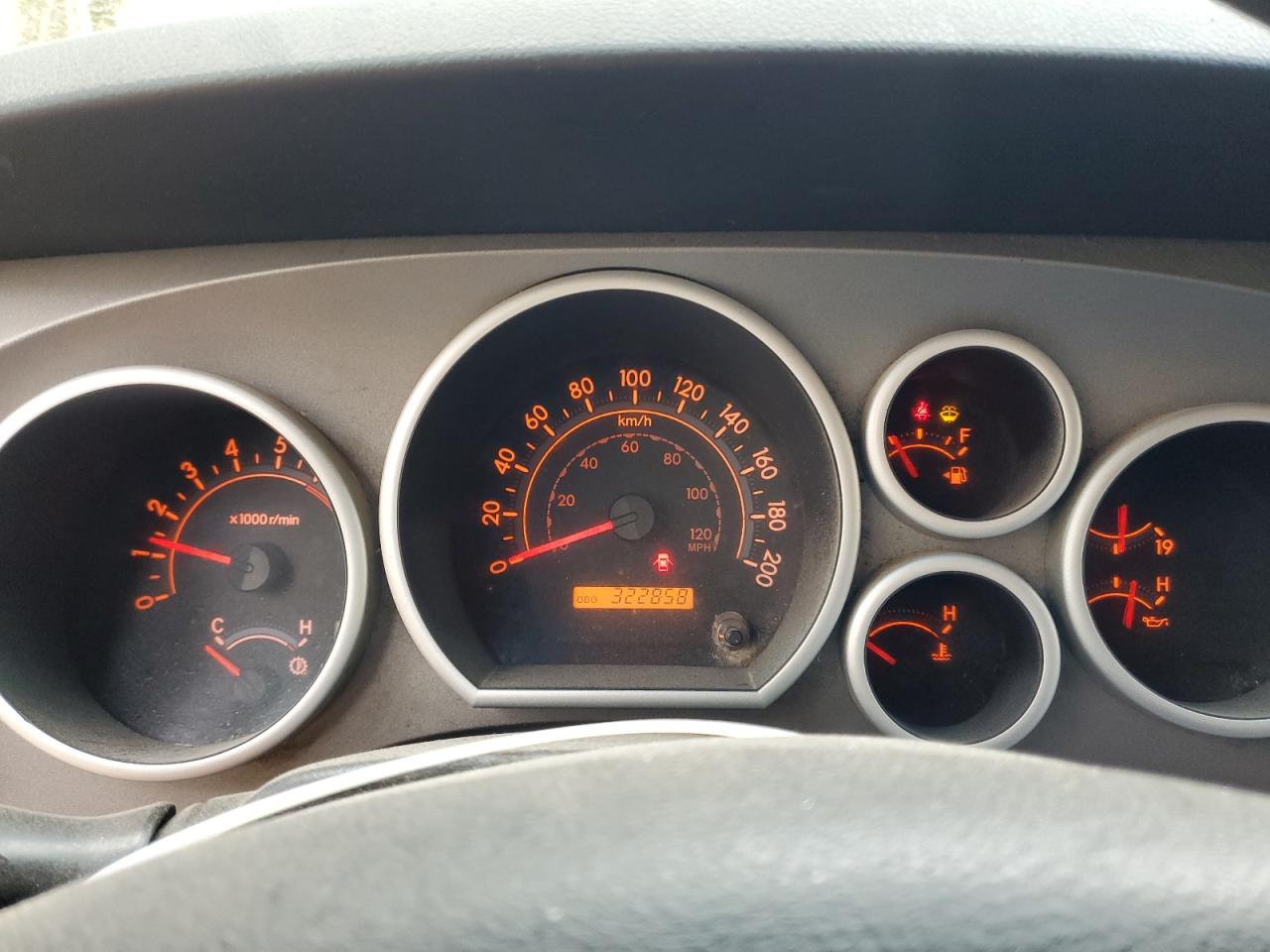 TOYOTA TUNDRA DOUBLE CAB SR5