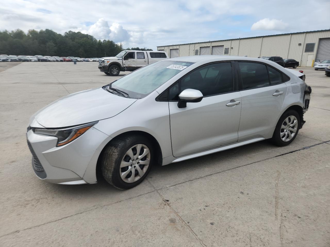 Lot #3279522236 2020 TOYOTA COROLLA LE