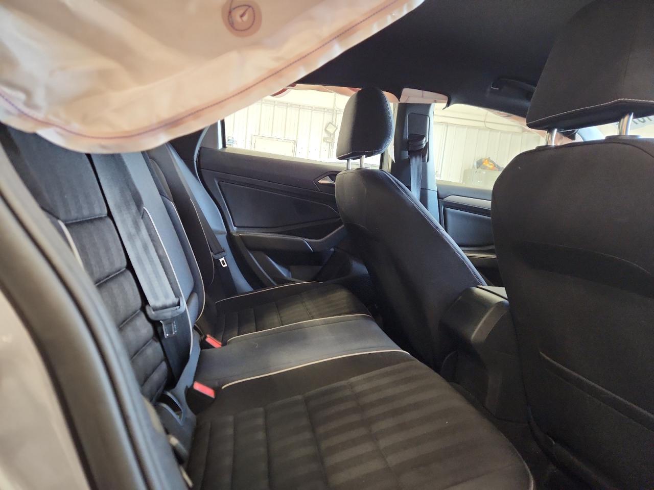 VOLKSWAGEN JETTA SPORT