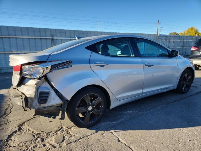 2013 HYUNDAI ELANTRA GL - KMHDH4AE0DU582445