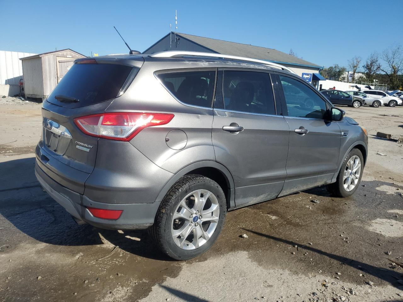 FORD ESCAPE TITANIUM