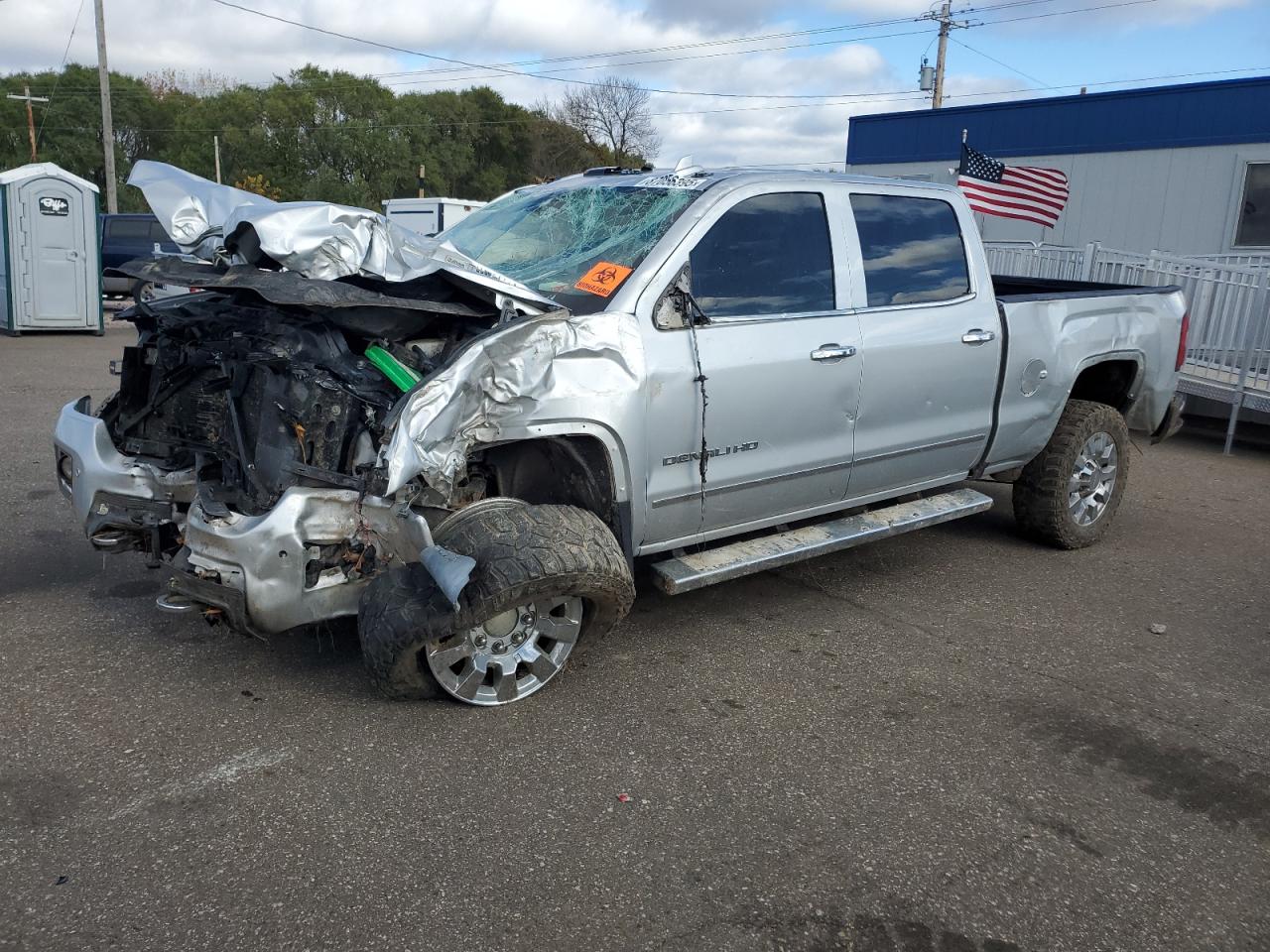 GMC SIERRA K2500 DENALI