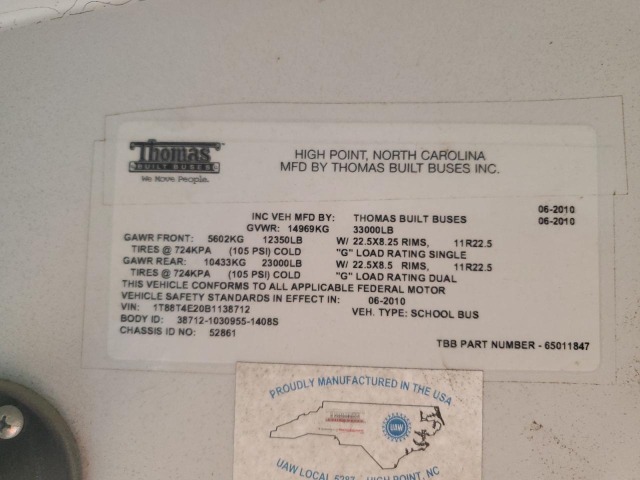 Lot #3263668724 2011 THMO SAF-T-LINER HDX