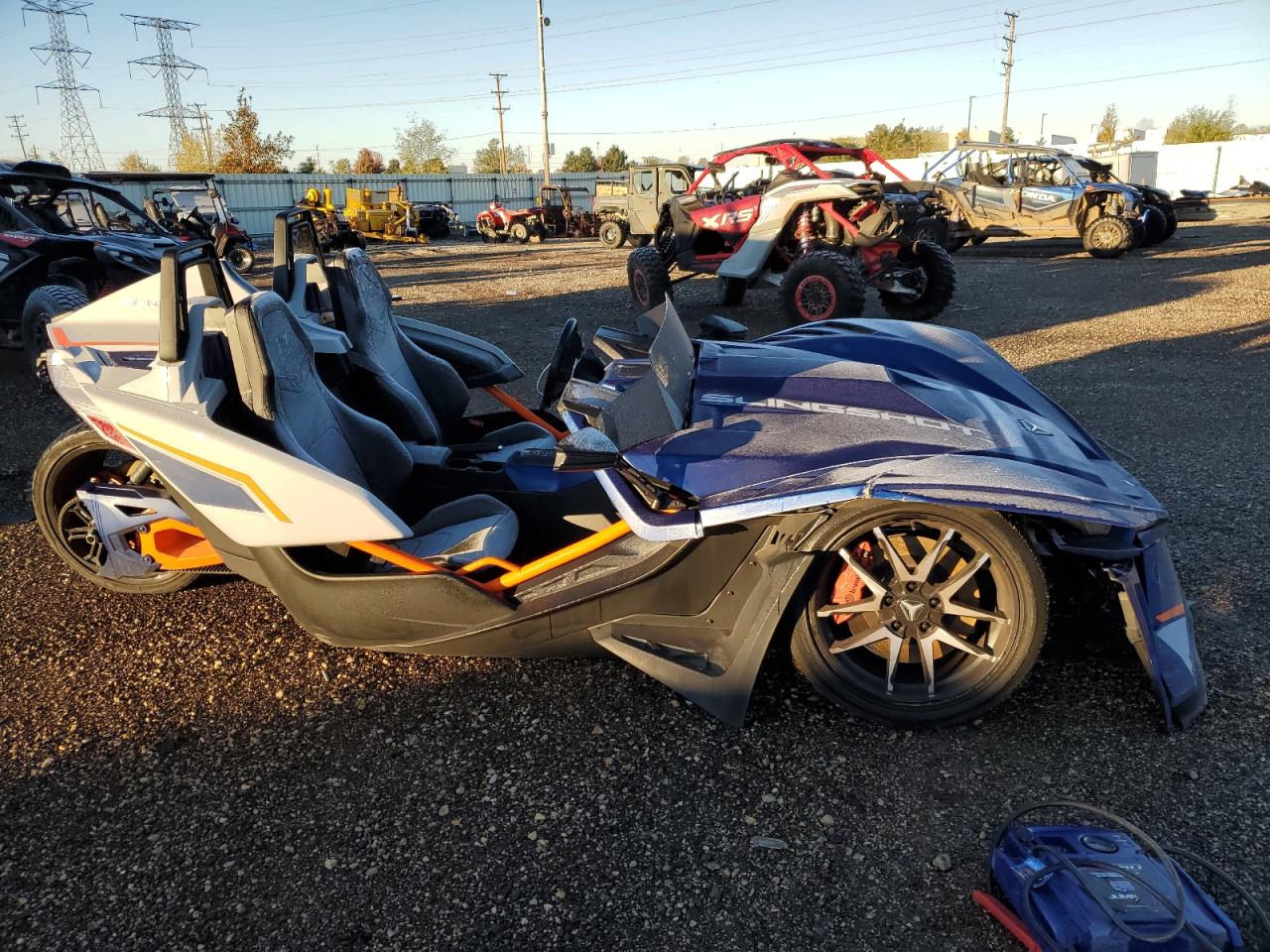 Lot #3296407642 2022 POLARIS SLINGSHOT