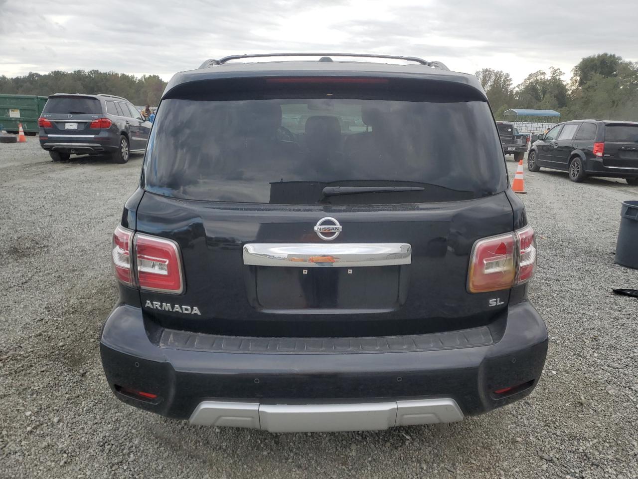 NISSAN ARMADA SV