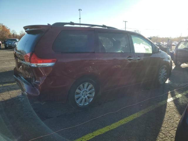 2014 TOYOTA SIENNA XLE #3294440499