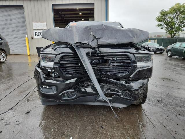 2019 RAM 1500 LARAM - 1C6SRFRT1KN881626