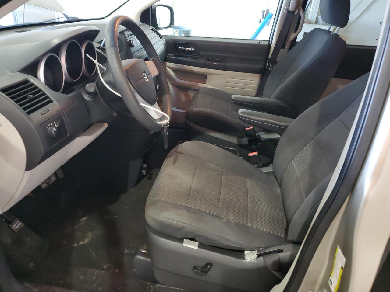 Lot #3290266252 2008 DODGE GRAND CARA