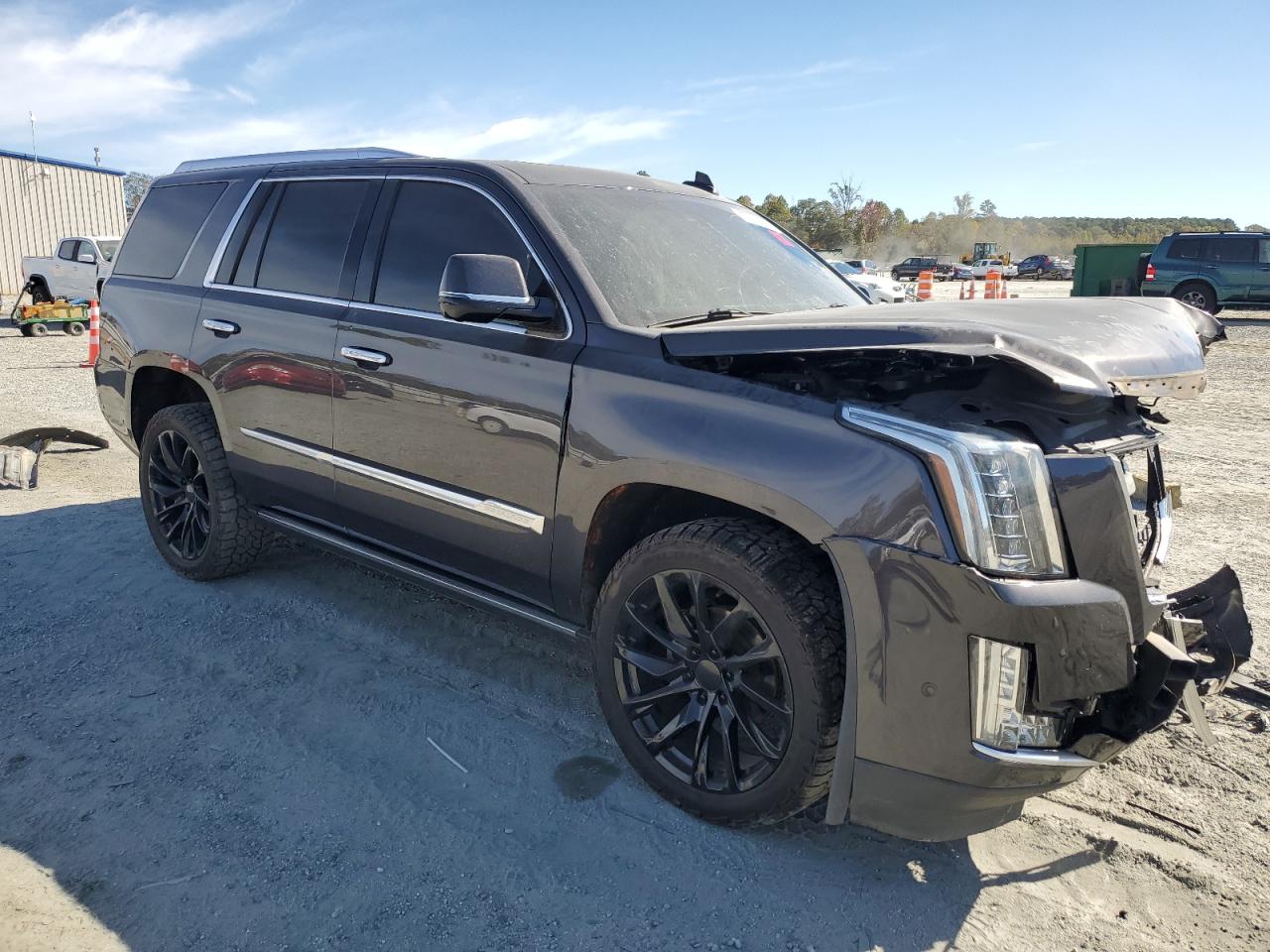 CADILLAC ESCALADE PREMIUM LUXURY
