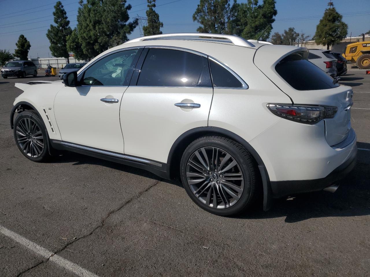 INFINITI QX70