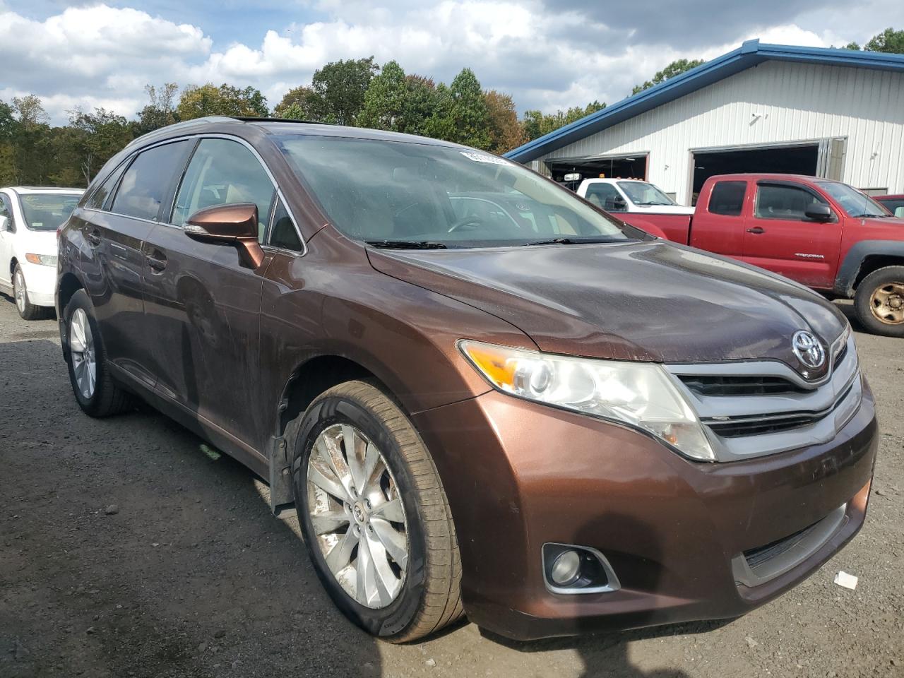 TOYOTA VENZA LE